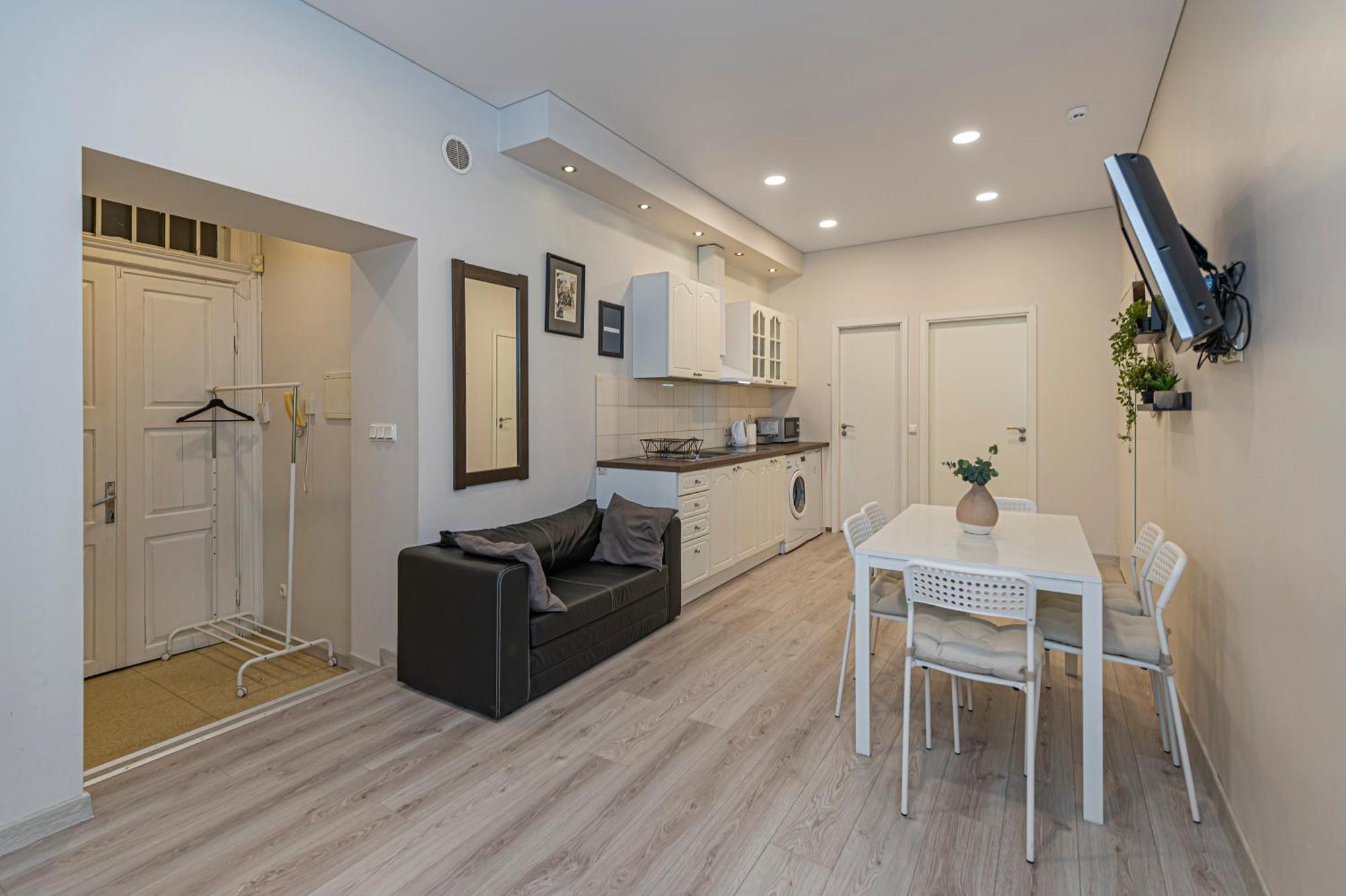 קובנה City Centre 3Bd Apartment By Hostlovers מראה חיצוני תמונה
